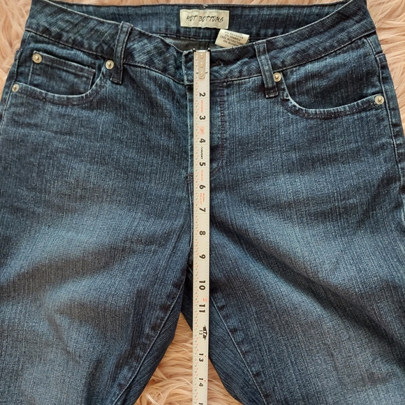 💥4☆ for $20 Women's Blue Jeans with Butterfly Design - Picture 4 of 6